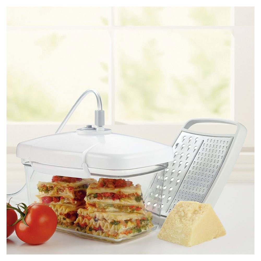FoodSaver Rectangular Canister with Bonus Cheese Grater