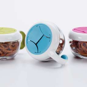 Tot Flippy Snack Cup with Travel Cover