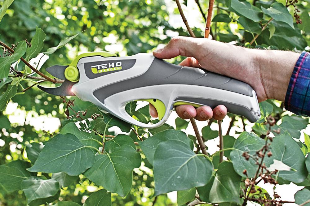 TEHO 4volt LithiumIon Cordless Garden Maintenance Kit