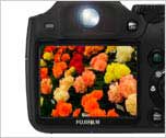 Fuji S700 digital camera features and highlights