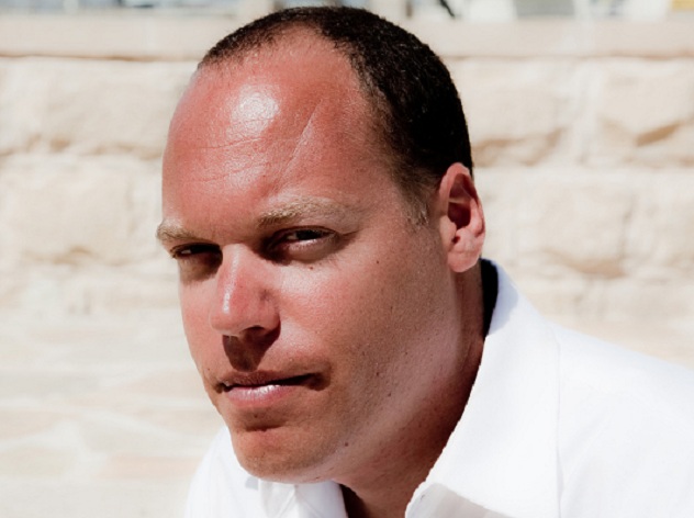 Lavie Tidhar