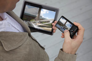 Pocketable performance for the connected photographer