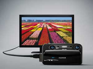 Verbinden Sie ganz einfach Ihre FINEPIX Real 3D W3 mit einem HDMI Kabel und Ihrem 3D-TV.