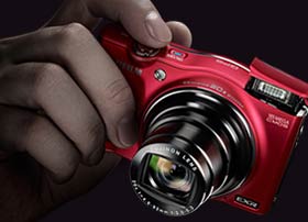 FUJIFILM FINEPIX F770EXR