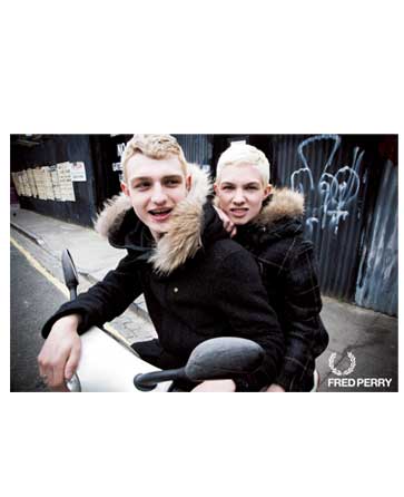 Fred Perry(�t���b�h�y���[)