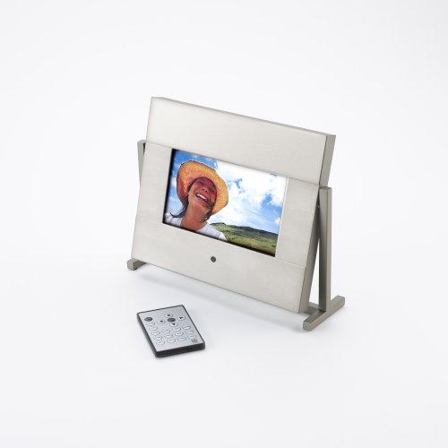 Umbra Digisimple 305344-410 7-inch Digital Frame (Nickel)