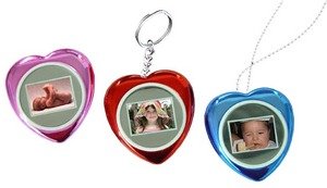 Tricod 1.1-Inch Mini Heart-Shaped Digital Photo Frame (Red)