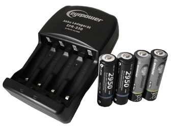 Elektronik und Foto: Akku-Ladeger�t + 4 x AA 2950mAh Akkus * inkl. Versand! *