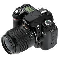 Nikon D80 10.2MP Digital SLR Camera Kit with 18-55mm ED AF-S DX Zoom-Nikkor Lens