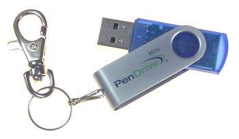 Audio und Video: USB 2.0 Drive 4GB