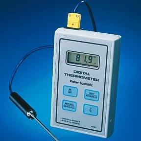 Fisher Scientific Traceable Wide-Range Thermometer; -212 to 1200 deg. C/-350 to 2200 deg. F