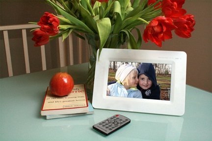 MERKURY 8 INCH DIGITAL PHOTO FRAME