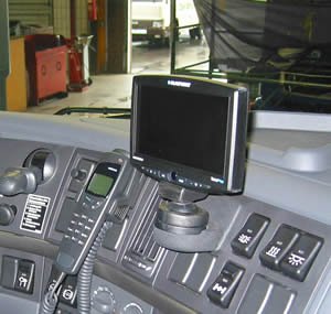 Elektronik und Foto: ARAT Navigationshalterung f�r VOLVO LKW FH ab Bj. 02