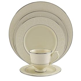 Lenox Pearl Innocence Platinum-Banded Fine China 5-Piece Place Setting, Service for 1 by Lenox