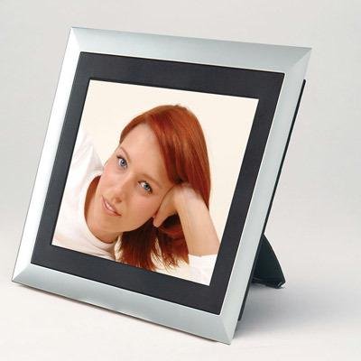 8x10 digital picture frame