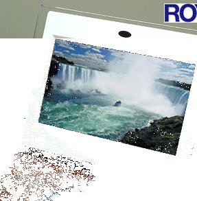 ROYAL® 7 INCH DIGITAL PICTURE FRAME