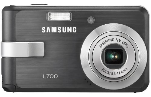 Samsung Digimax L700 7MP Digital Camera with 3x Advance Shake Reduction Optical Zoom (Black)