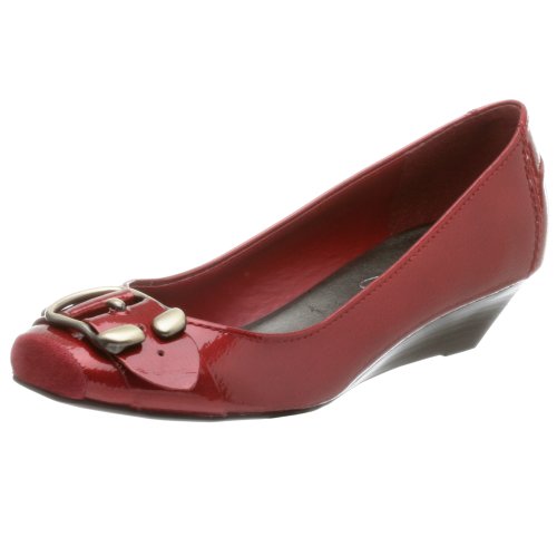 Jessica Simpson Women's Dafa Low Wedge 