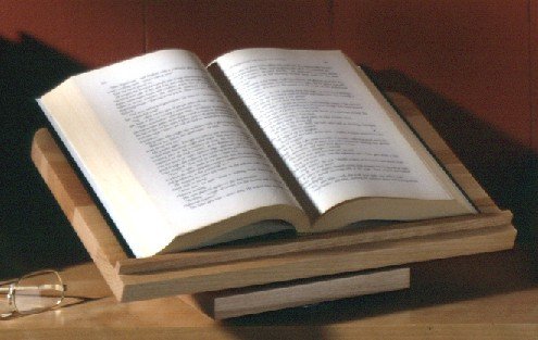 Swivel Book Stand, Mahogany 