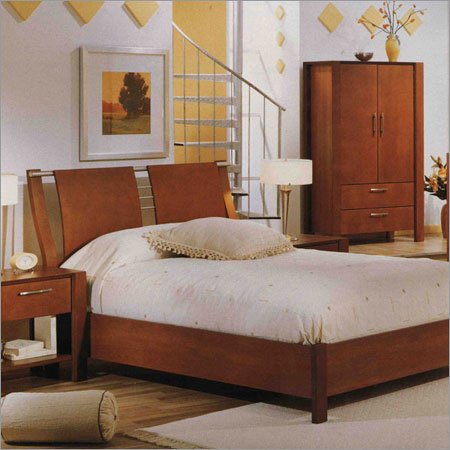 Laurier Furniture 70-B Complete Bedroom Set Legacy Split Metal and Wood Bedroom Set 
