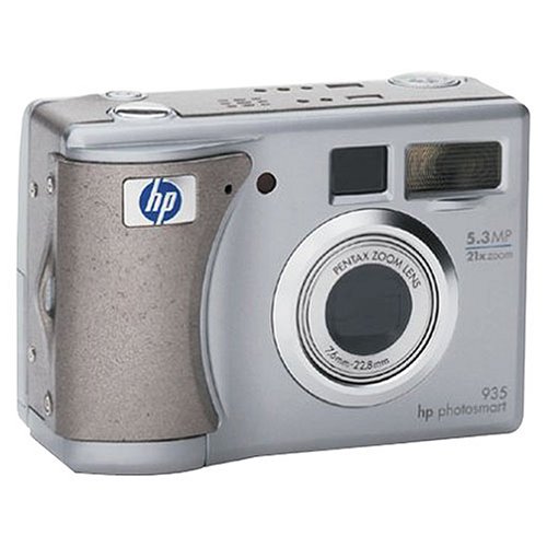 HP PhotoSmart 935 5.3MP Digital Camera with 3x Optical Zoom