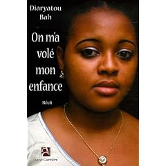 Espoirs et Combats de femmes est une association de loi 1901, non confessionnelle et apolitique. Elle a été fondée en 2006, par un groupe de personnes touchées par l’expérience que l’auteur Diaryatou Bah raconte dans son livre On m’a volé mon enfance