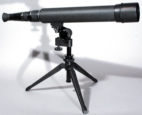 Kamerazubeh&ouml;r: Bresser Spektar 20-60x60 m. kleinem Tischstativ